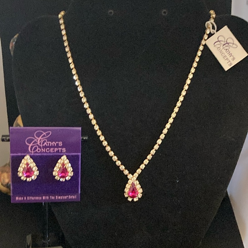 Cathy’s Concepts rhinestone jewelry set. Promtastic. Barbie goes out!